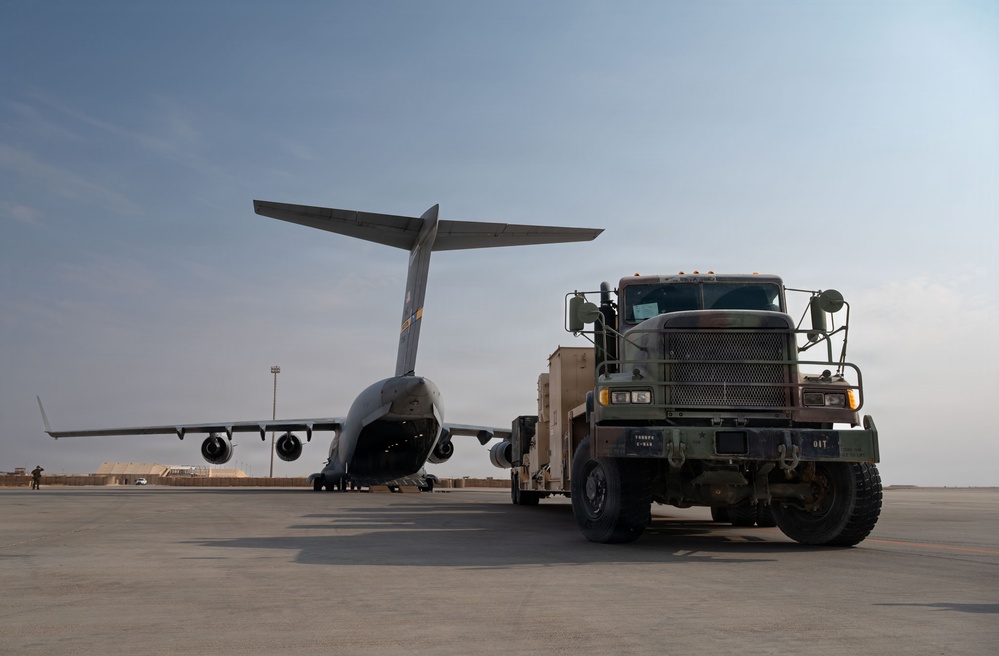 16th EAS conducts cargo mission within CENTCOM AOR