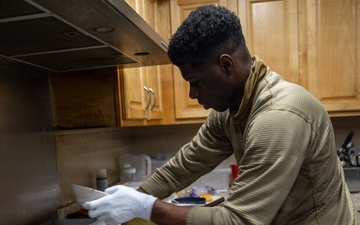 From Culinary to Commissioned: Cadet Deandre Wright’s Army Journey