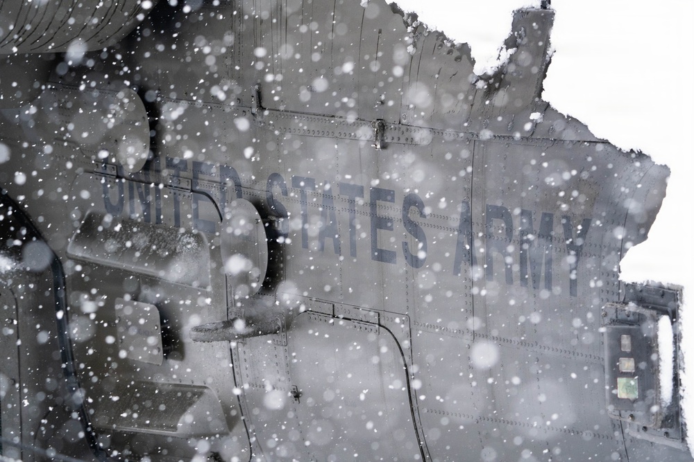 12th CAB Experiences Heavy Snowfall at Katterbach Army Airfield