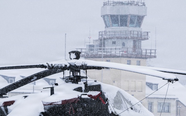 12th CAB Experiences Heavy Snowfall at Katterbach Army Airfield