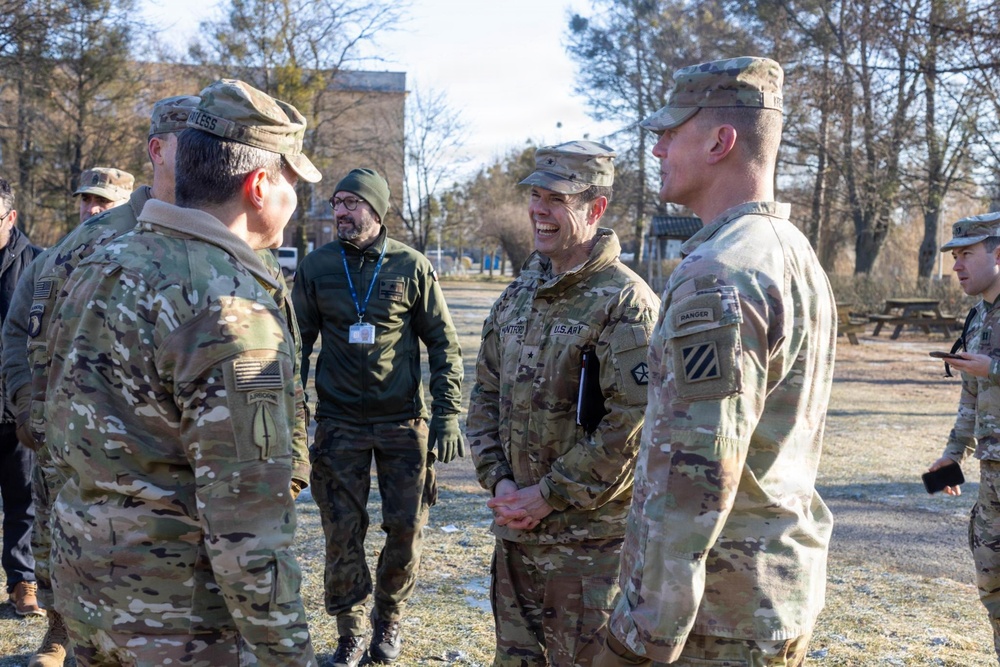 USAG Poland and 3rd Infantry Division host V Corps BG Mountford to improve Soldier readiness