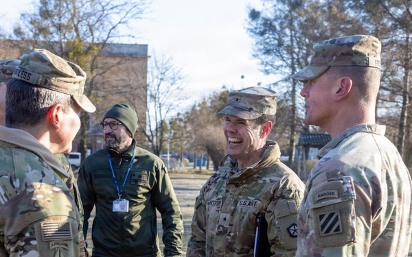 USAG Poland and 3rd Infantry Division host V Corps BG Mountford to improve Soldier readiness