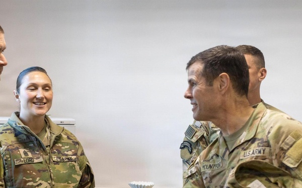 USAG Poland and 3rd Infantry Division host V Corps BG Mountford to improve Soldier readiness