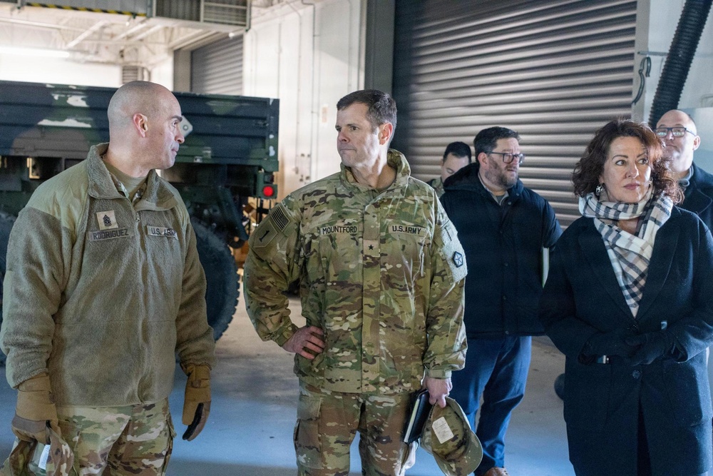 USAG Poland and 3rd Infantry Division host V Corps BG Mountford to improve Soldier readiness