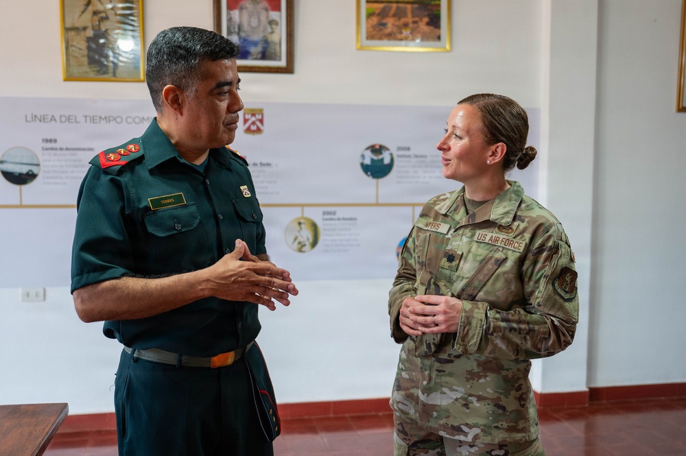 Massachusetts National Guard Adjutant General visits Paraguay’s NCO academy