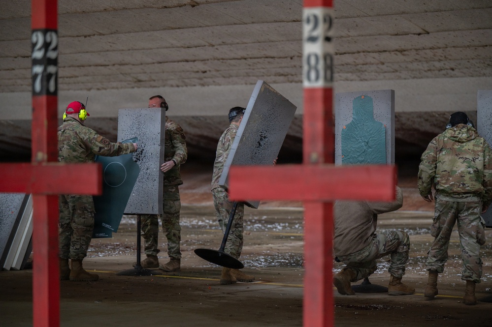 Inside the bay: M870 training at Maxwell