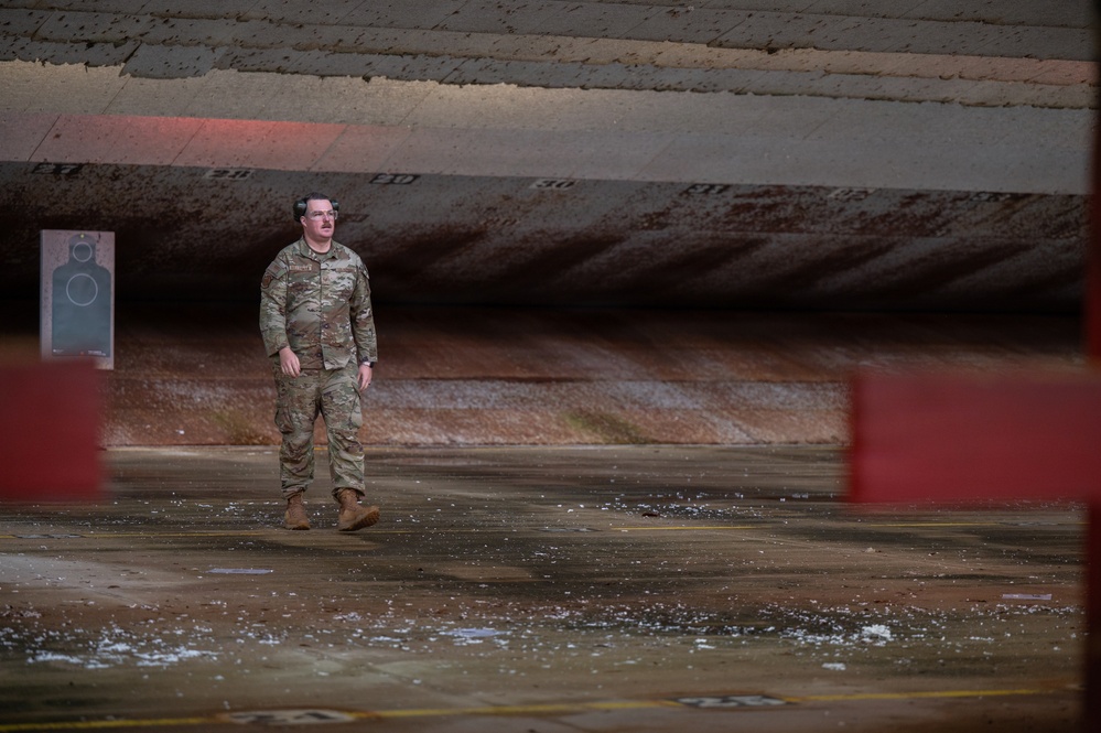 Inside the bay: M870 training at Maxwell