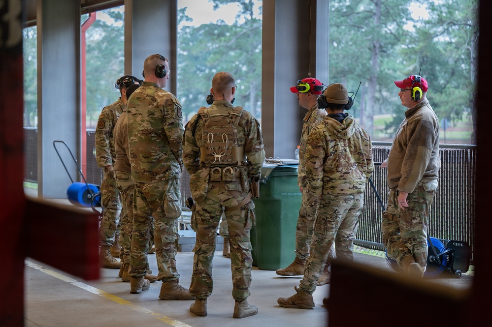 Inside the bay: M870 training at Maxwell