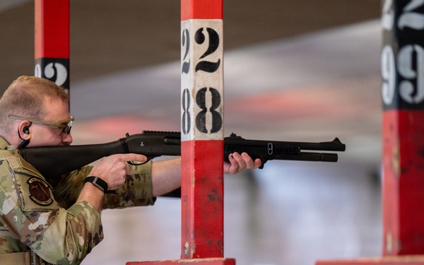 Inside the bay: M870 training at Maxwell