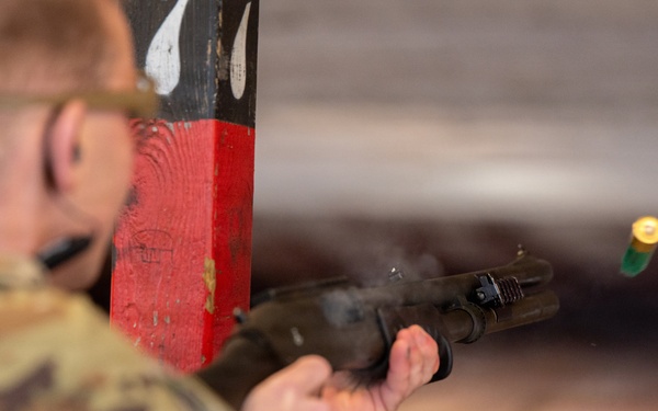 Inside the bay: M870 training at Maxwell