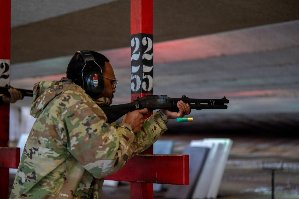 Inside the bay: M870 training at Maxwell