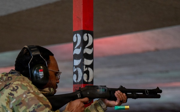 Inside the bay: M870 training at Maxwell