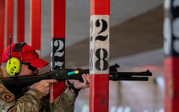 Inside the bay: M870 training at Maxwell