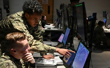 Operations Specialist students participate in hands-on training