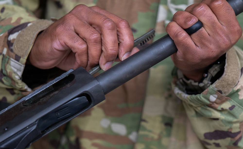 Inside the bay: M870 training at Maxwell