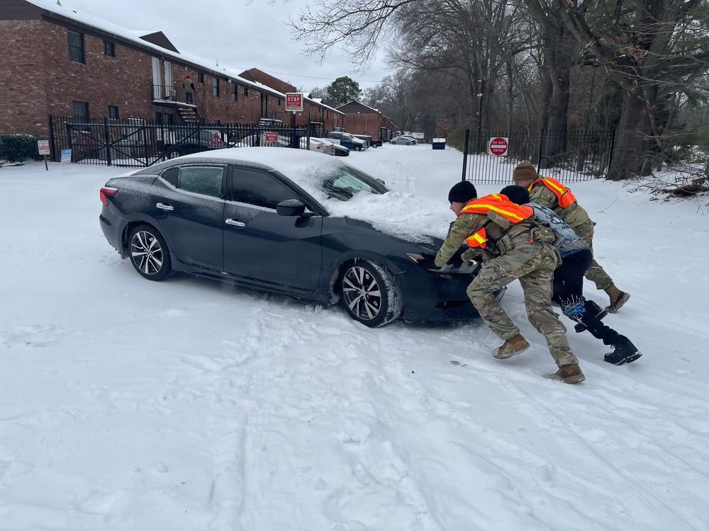 Tennessee National Guard assists with winter storm relief efforts