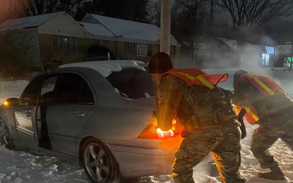 Tennessee National Guard assists with winter storm relief efforts