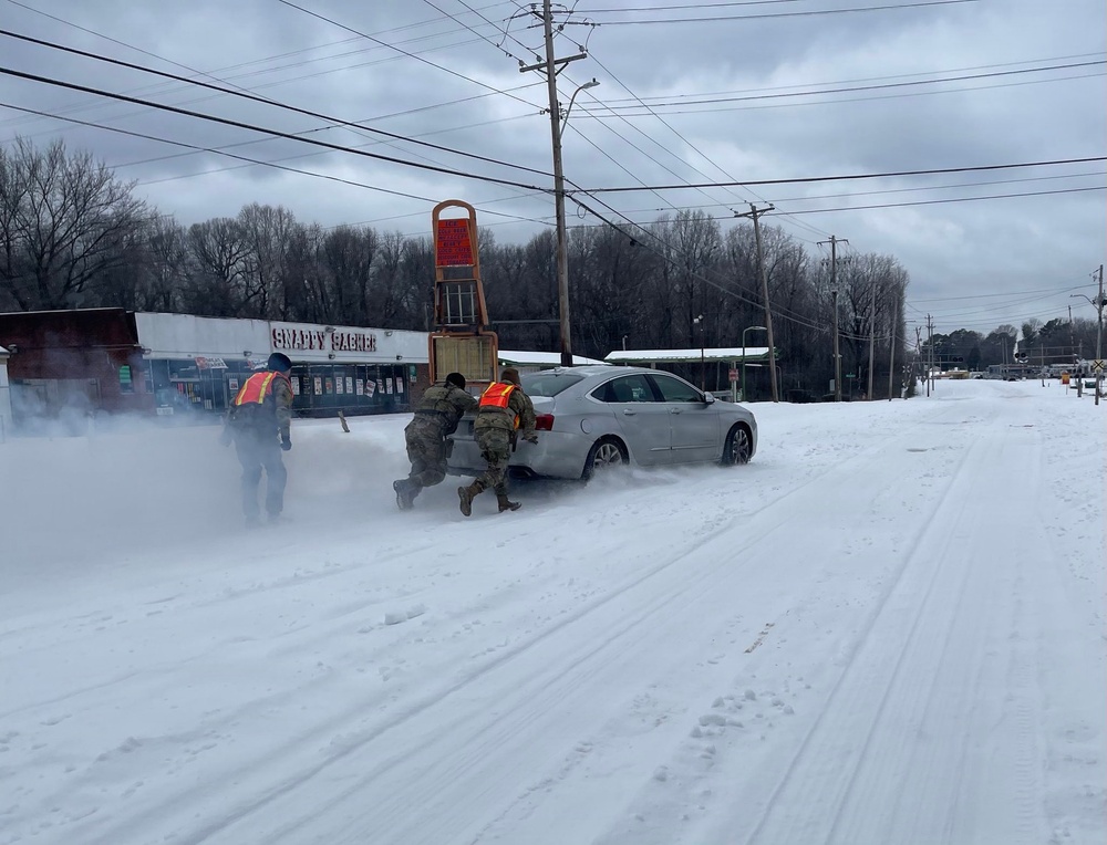 Tennessee National Guard assists with winter storm relief efforts