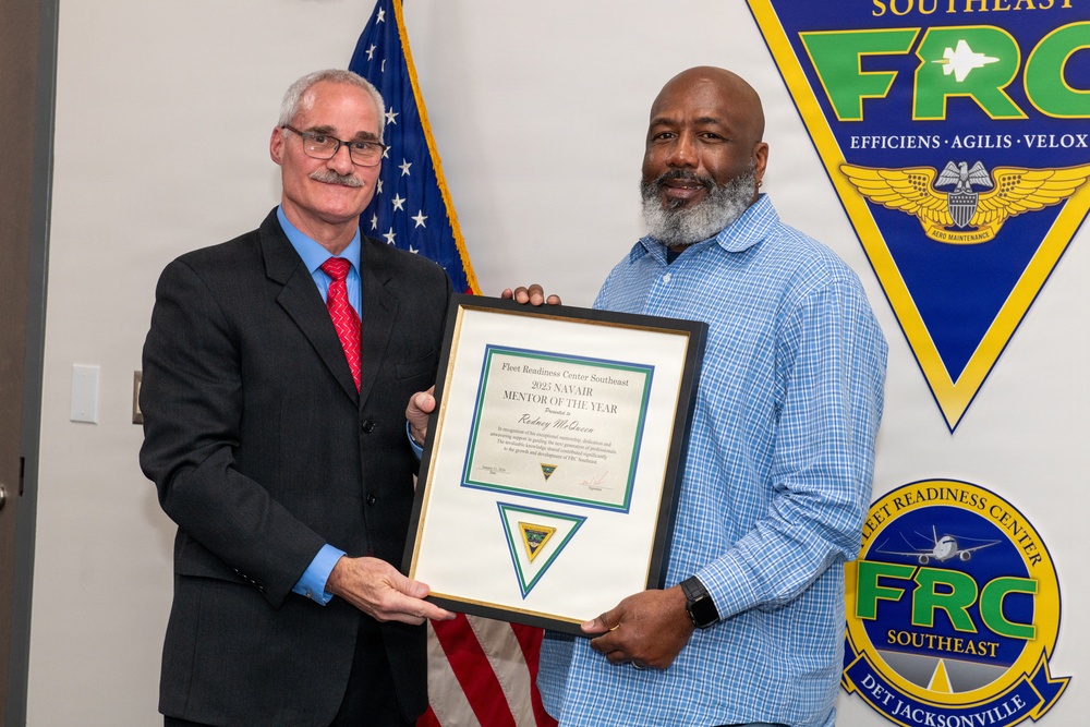 Fleet Readiness Center Southeast recognizes mentor award winners