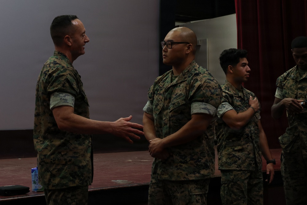 III MEF Sgt. Maj. Visits MCBH