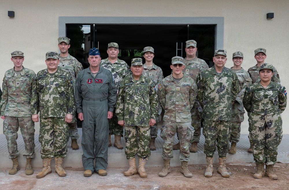 Massachusetts National Guard Adjutant General visits Paraguay’s new cyber battalion facility