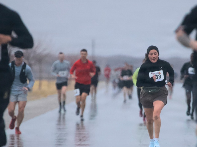Iron Will: Fort Bliss community braves rain for FMWR half marathon, health fair
