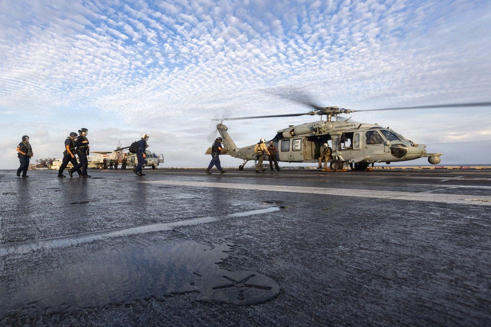 HSC-9 Right of Visit Boarding Operation