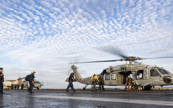 HSC-9 Right of Visit Boarding Operation
