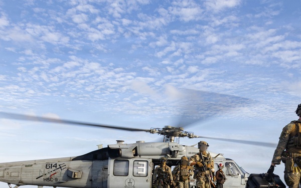 HSC-9 Right of Visit Boarding Operation