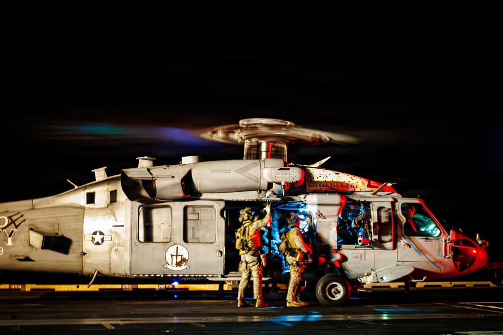 HSC-9 Right of Visit Boarding Operation