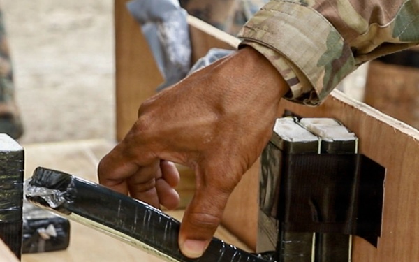 U.S. Marines and Panamanian Partners Build Stronger Ties Through Combat Engineer Training