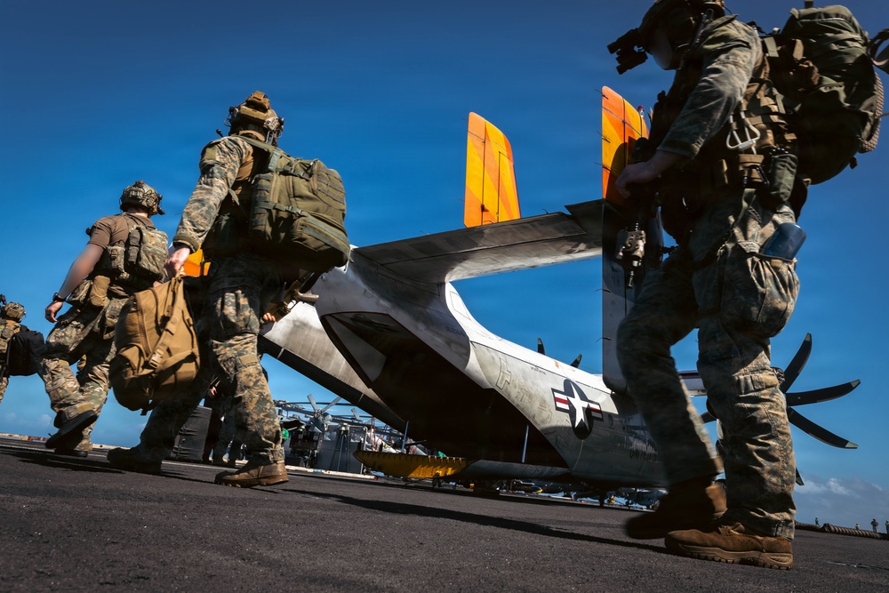 VRC-40 Flight Deck Operations