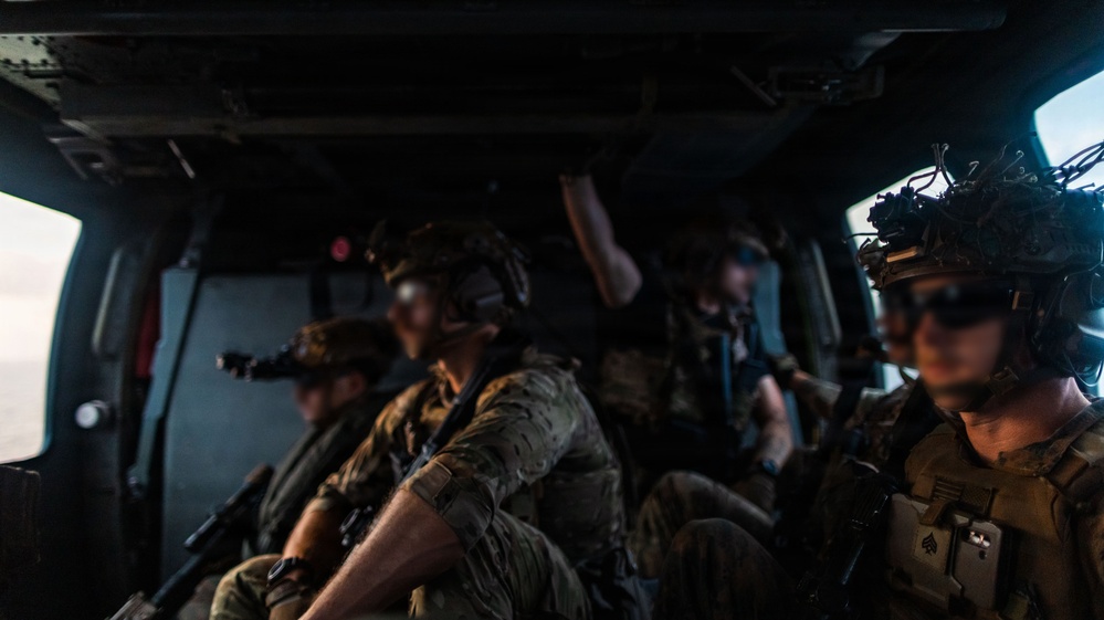 HSC-9 Right of Visit Boarding Operation