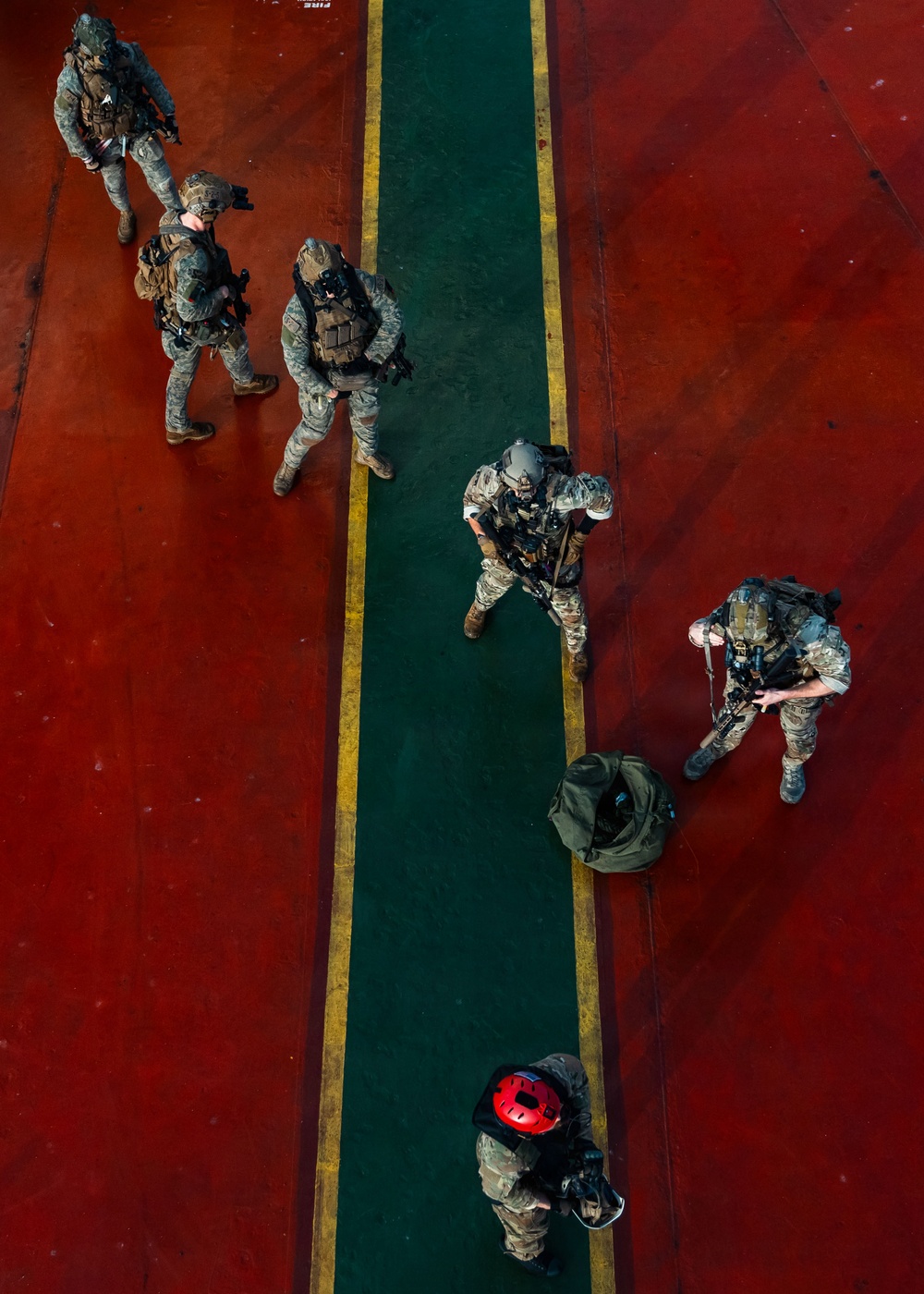 HSC-9 Right of Visit Boarding Operation