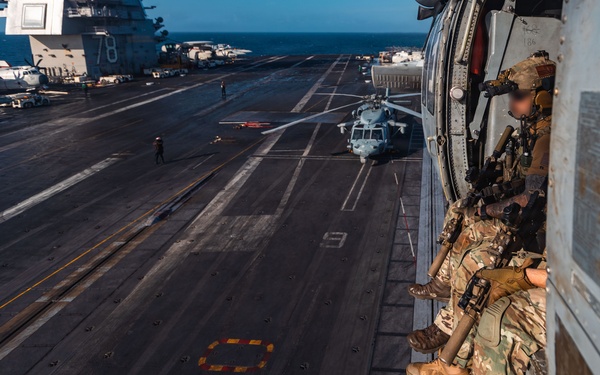HSC-9 Right of Visit Boarding Operation