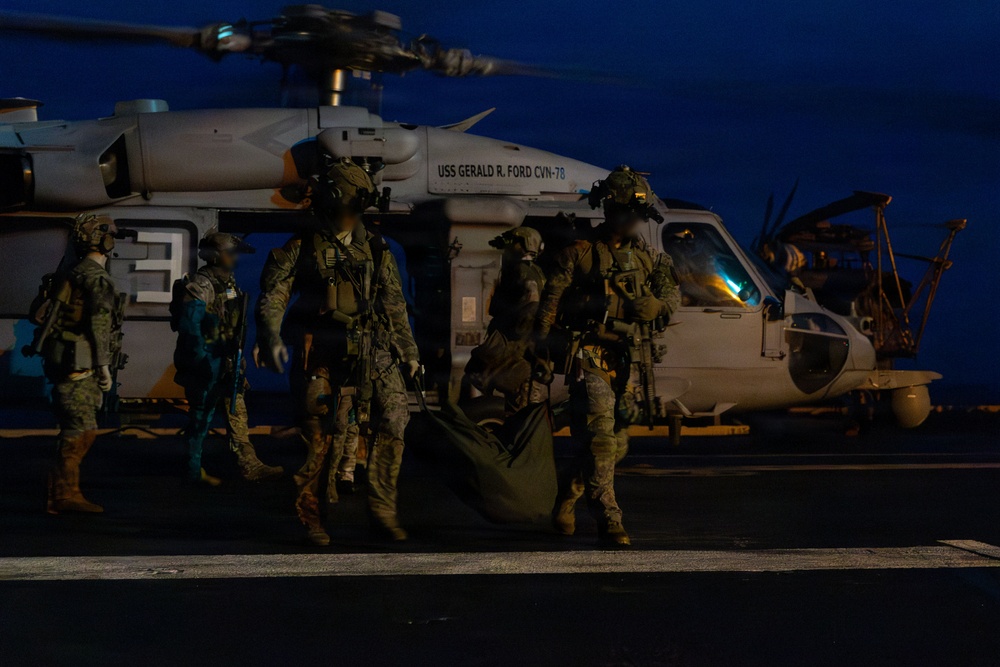 HSC-9 Right of Visit Boarding Operation