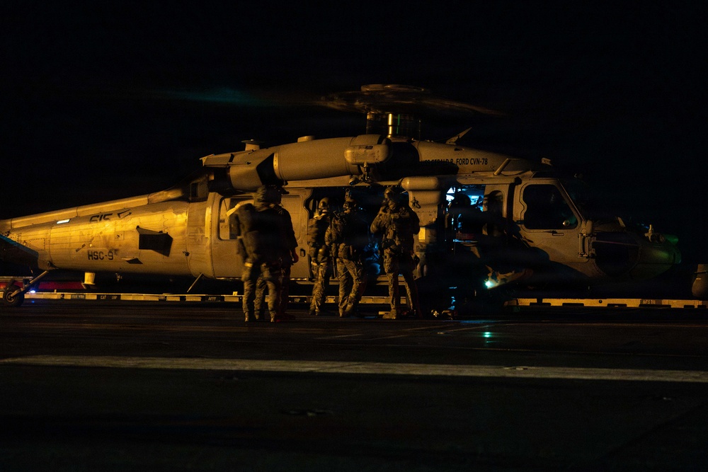 HSC-9 Right of Visit Boarding Operation