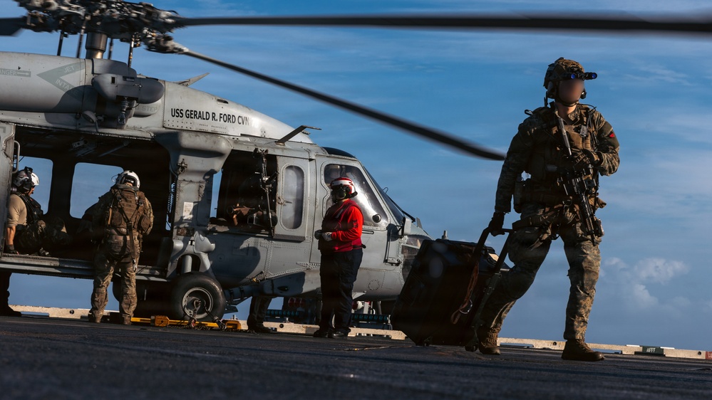 HSC-9 Right of Visit Boarding Operation