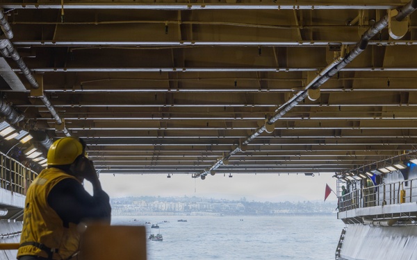 QUART 26.2: 3rd AA Bn. conduct Ship to Ship operations aboard USS Makin Island