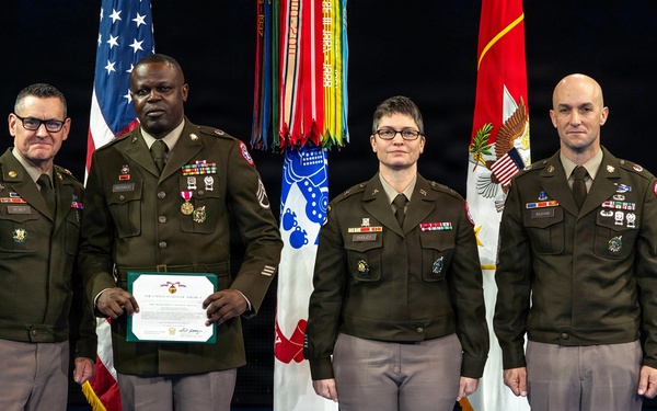 U.S. Army Recruiting Division Top Recruiters for FY25