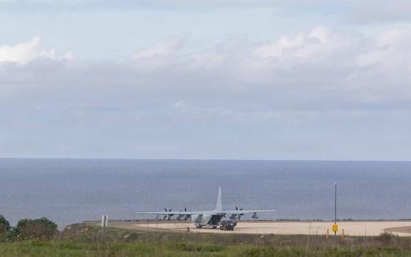 11th MEU Marines Utilize a High Mobility Artillery Rocket System