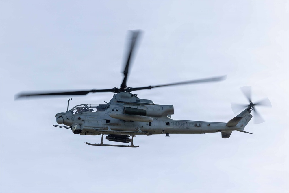 11th MEU Marines Conduct Artillery Live-Fire Training