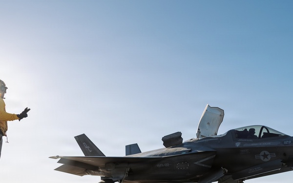 11th MEU Marines, Sailors Conduct F-35B Flight Deck Operations