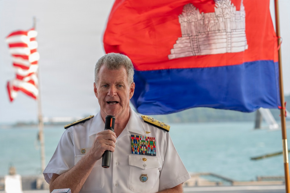 Admiral Paparo visits Cambodia