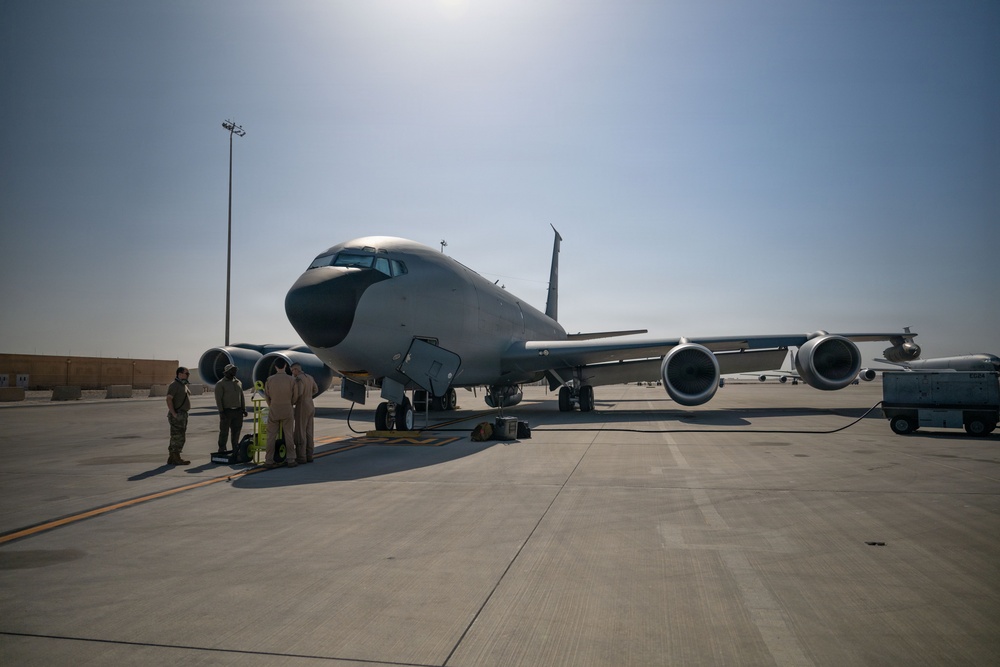 Aerial Refueling Fighting Falcons
