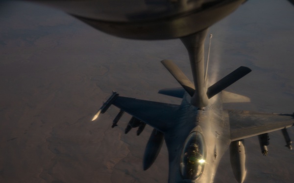 Aerial Refueling Fighting Falcons