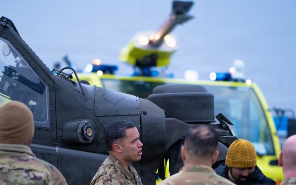 Apache pilot completes final flight in Germany after 21-year career