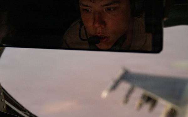 Aerial Refueling Fighting Falcons