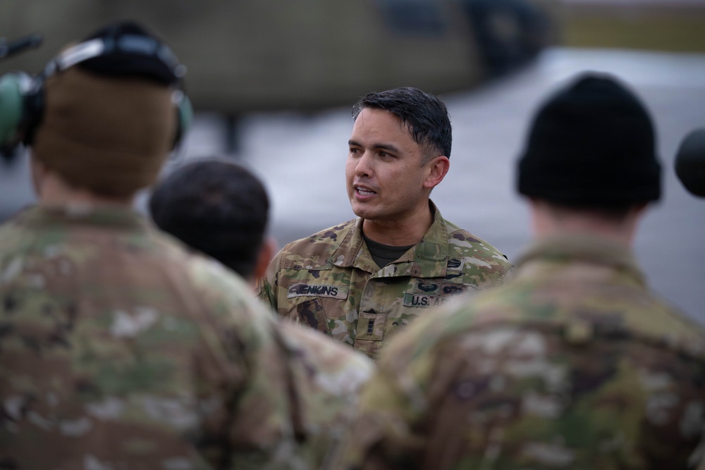 Apache pilot completes final flight in Germany after 21-year career