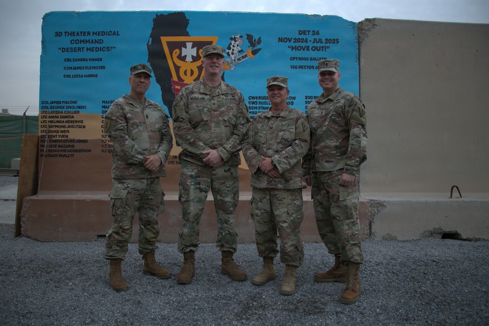 Senior Leaders Visit Mobilized DET28